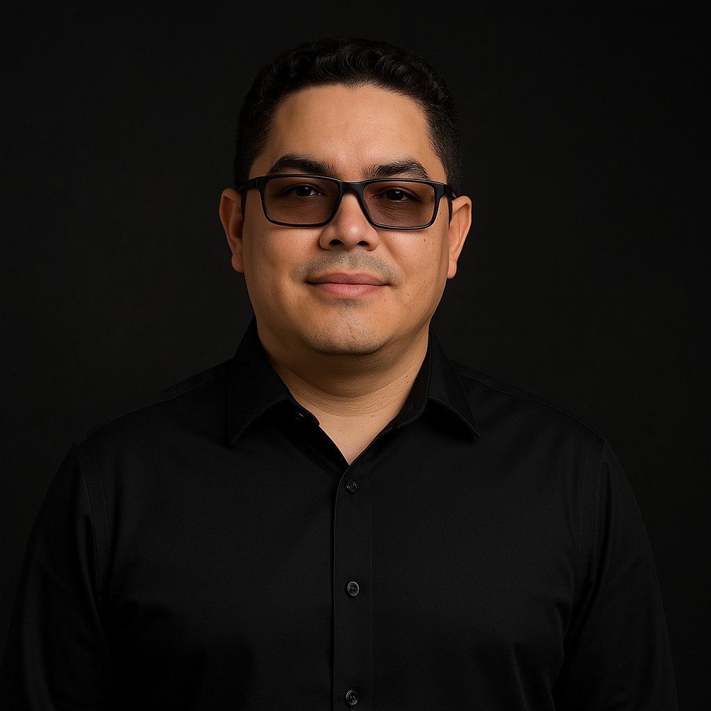 Cristóbal Salcedo - Data BI Specialist